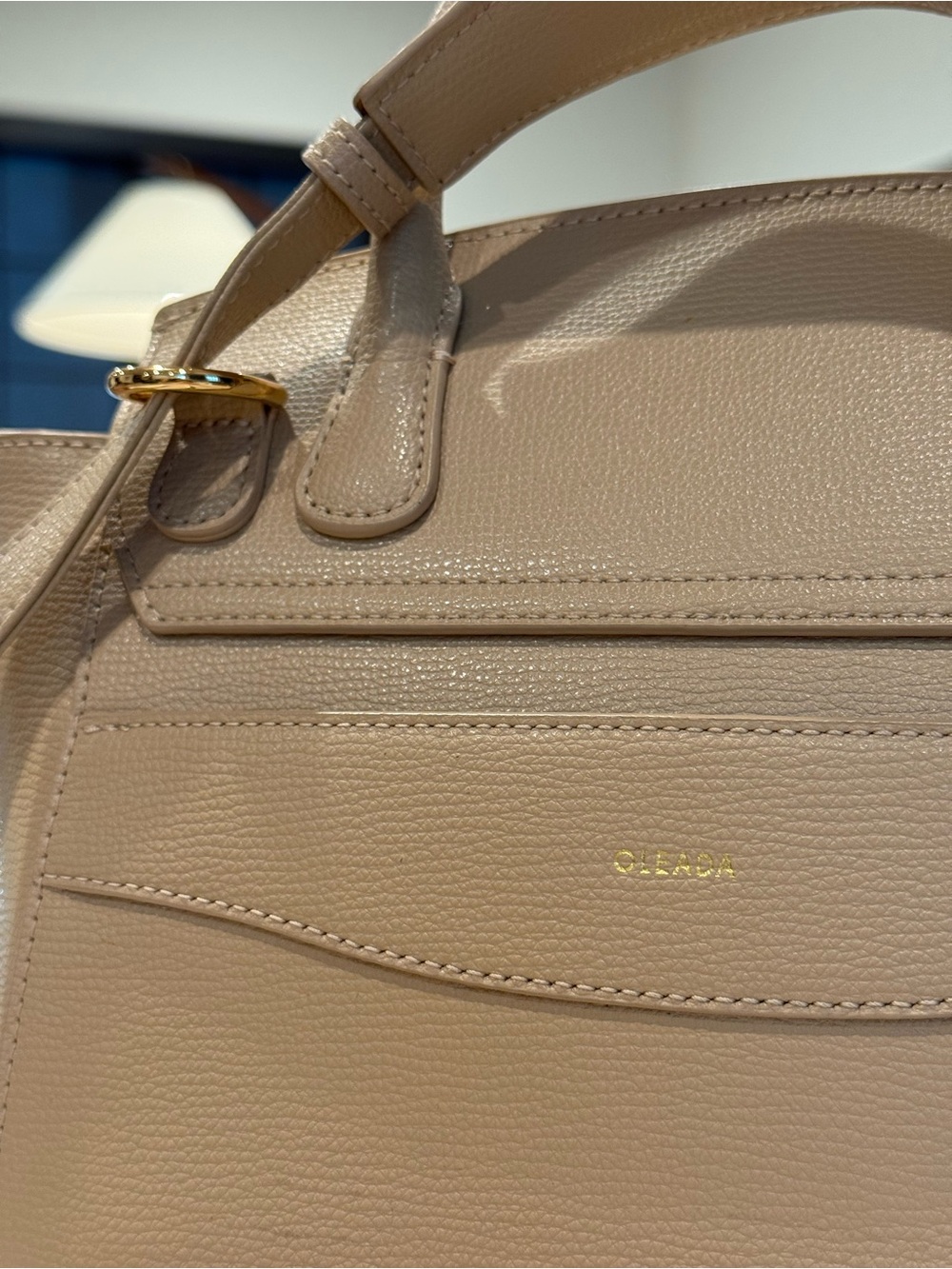 NWOT✨ Oleada Mini Wavia Leather Bag in Champagne - Picture 7 of 10